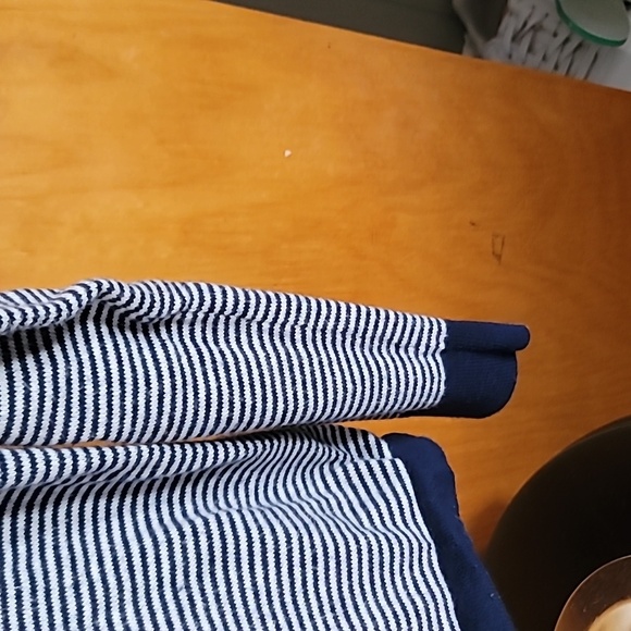 Gap Navy Blue and White Striped Pull Over Top - Picture 3 of 7